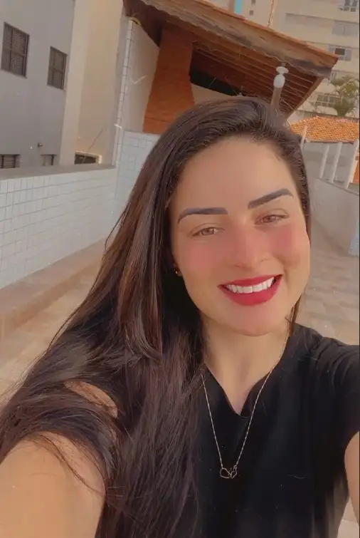 Jennifer Tavares do Curso Camuflagem de Estrias